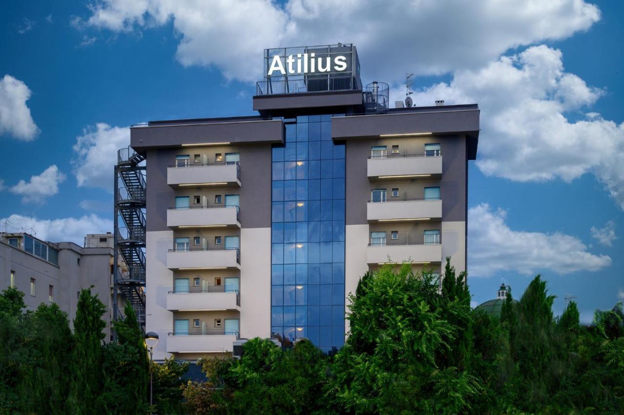 Atilius Hotel & Suites Riccione Exterior foto